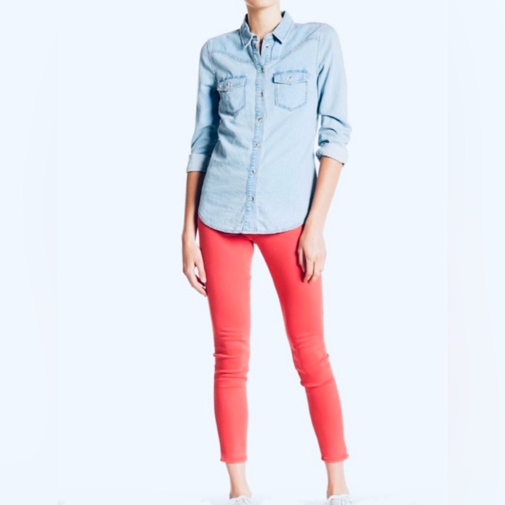 HUDSON JEANS. 👖 MIDRISE NATALIE SKINNIES. SIZE 28. Only worn a couple of times.